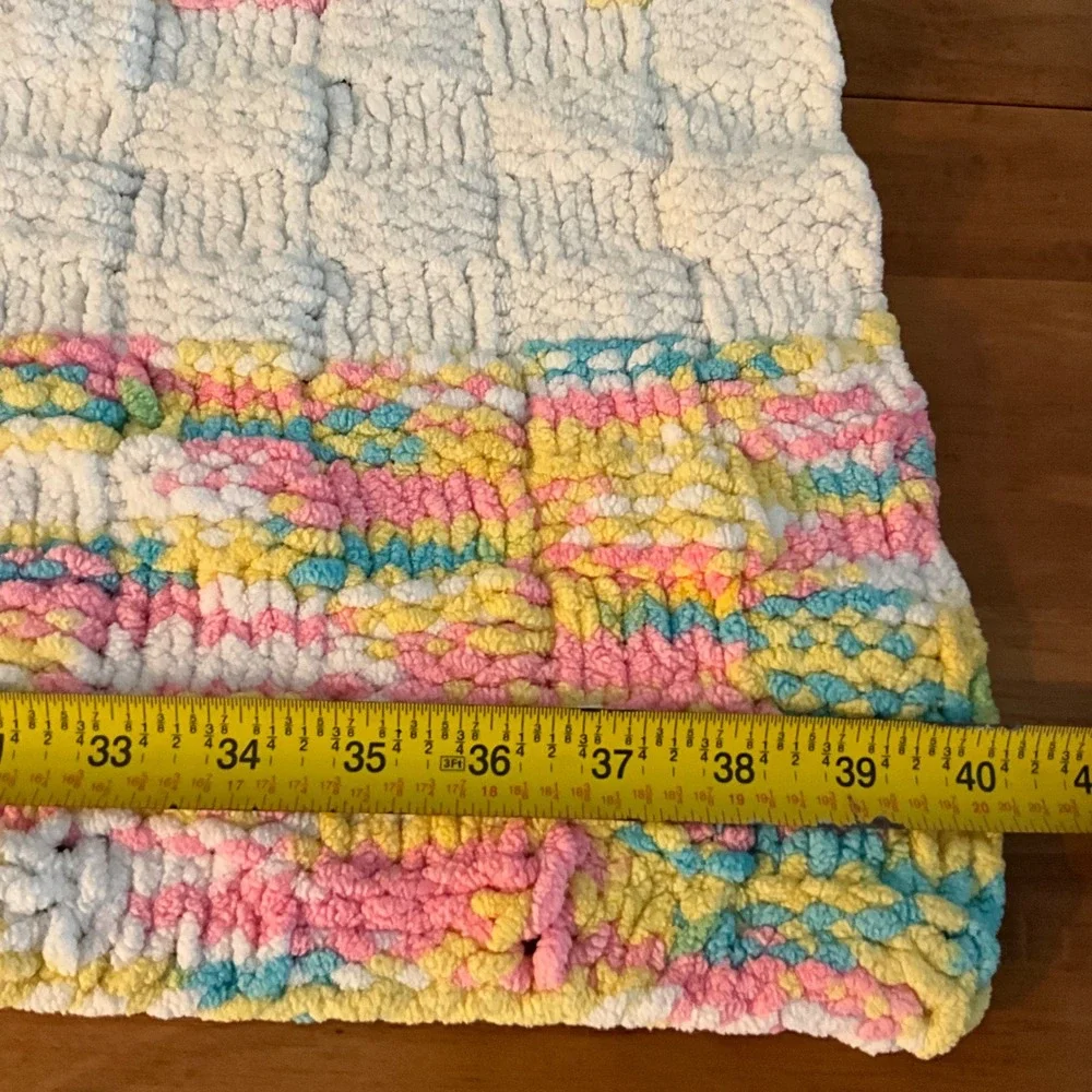 Handmade‎ Knit Throw Baby Blanket Pastel Colors Lap Blanket Cozy Soft Granny
